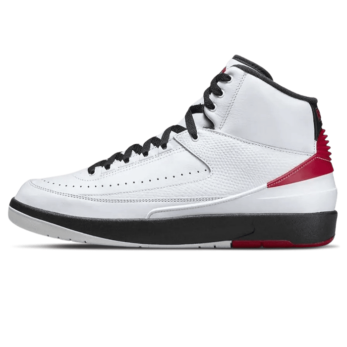 Air Jordan 2 Retro 'Chicago' 2022