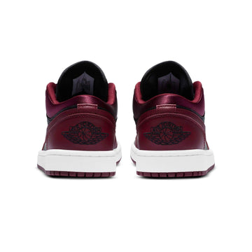 Air Jordan 1 Wmns Low SE 'Dark Beetroot'